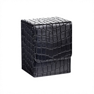 Boîte à cartes en cuir Henkel avec rangement pour dés pour jeux de rôle - Product Image 3