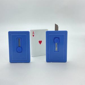 Venta al por mayor transfronteriza de cartas de juego creativas, cuchillos multiusos, abridores de cajas pequeños, cuchillos portátiles de oficina para cortar y tallar. - Product Image 4