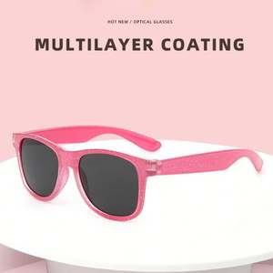 Lunettes de soleil carrées colorées pour enfants, avec logo personnalisé, protection UV400, couleur bonbon, tendance 2025, pour filles et garçons - Product Image 4