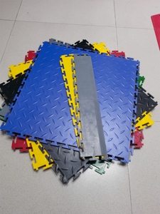 Stylish PVC Interlock Flooring Waterproof <b>Scratch</b> Proof Suitable for Indoor or Outdoor Garage Workshop Warehouse - Product Image 3
