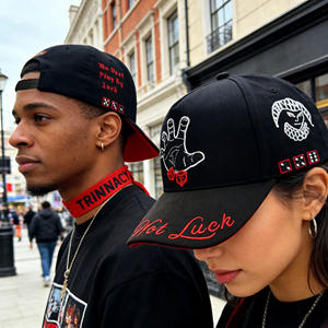 Casquette de baseball <span class=keywords><strong>snapback</strong></span> hip-hop en coton noir à 5 panneaux avec logo brodé 3D original personnalisé et visière en daim - Product Image 6