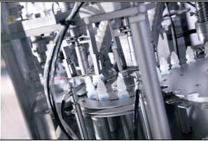 स्वचालित छोटी बोतल आँख ड्रॉप भरने Plugging और कैपिंग मशीन के लिए आई ड्रॉप भराव - Product Image 5