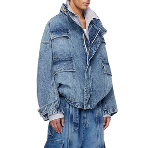 Chaqueta de Mezclilla con Bolsillos con Solapa Personalizada OEM, Chaqueta de Mezclilla Azul de Corte Holgado para Hombre - Product Image 3