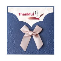 Carte d'invitation de remise de diplôme avec nœud en ruban de satin gaufré de style européen, en matériau recyclable, texte/couleurs/logo personnalisés