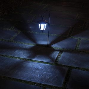 Lampes solaires pour pelouse LED IP65 résistantes à l'eau 5000K lumière du jour, lampadaire de jardin en aluminium avec détecteur de mouvement et CRI 90 - Product Image 3