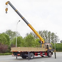 Grue montée sur camion Foton 4x2 de 10 tonnes à flèche télescopique articulée, fournie directement par l'usine, à vendre
