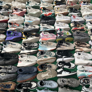 Высококачественные кроссовки китайского бренда Смешанная спортивная обувь б/у оптом - Product Image 3