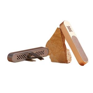 Ambientador personalizado de madera maciza para coche, Clip de ventilación de <span class=keywords><strong>Perfume</strong></span> de lujo, salida de parabrisas, Gel decorativo, recarga de <span class=keywords><strong>Perfume</strong></span> de larga duración - Product Image 5