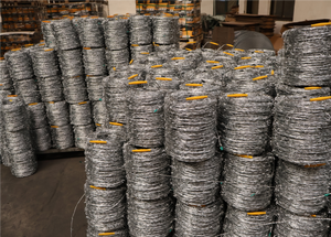 Yüksek çekme dikenli tel sıcak daldırma galvanizli dikenli tel 4 nokta dikenli tel çit hayvancılık ve haşarat eskrim için - Product Image 6