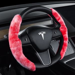 Cubierta de <span class=keywords><strong>volante</strong></span> de felpa para tesla y 3, accesorios de interior de mango de coche de piel gruesa, mullida, Negro, Rojo, rosa, gris, buena calidad - Product Image 4