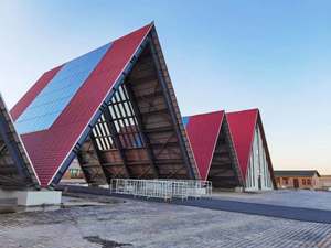 Trực Tiếp Bán Buôn Trọng Lượng Nhẹ Có Thể Tháo Rời PVC Mở Rộng Tỷ Trọng Gạch Nhựa Hiện Đại Mái Ngói Cho Khách Sạn Ngoài Trời Sử Dụng Thiết Kế Truyền Thống Phong Cách - Product Image 3