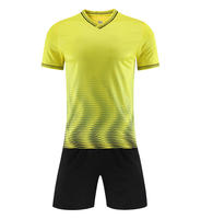 Nouveau Maillot de Football Personnalisé en Polyester à Séchage Rapide Anti-boulochage par Sublimation pour Hommes – Collection 2026