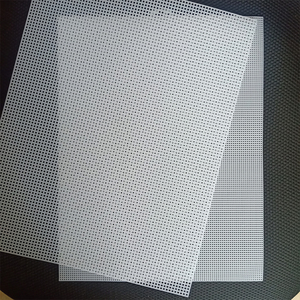 Thiết Kế Mới Trắng Lưới Craft Túi Siêu Cứng 7 Lưới Stitch Sáng Bóng Chéo Tay Dệt Và Cắt Nhựa Lưới Tấm Vải - Product Image 6