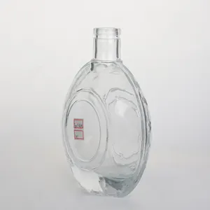 फैक्टरी थोक पारदर्शी वाइन ग्लास अनुकूलित बाईजीउ एक्सओ कांच की बोतल 750 मि.ली