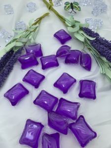 Detergente para ropa Cápsulas florales Bolas Vainas 4 en 1 Cuentas de jabón Detergente para bebés Aroma de lavanda natural - Product Image 6