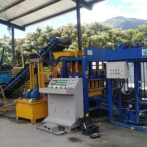 Prensa Hidraulica QT4-15S Precios De La Mesin Moldeadora Automatica De Bloques De Cemento En Panama