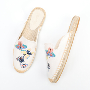 Vendita calda estate ciabatte alla moda per donne Casual ricamo a farfalla traspirante <span class=keywords><strong>sandali</strong></span> espadrillas antiscivolo - Product Image 1