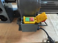 Cisaille électrique pour tubes et tuyaux