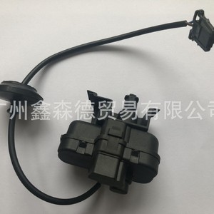 Couvre-réservoir de carburant Guangzhou Xinsende 5N0810773A pour Tiguan, pièce en plastique - Product Image 4