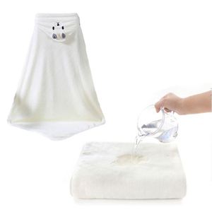 Serviette de bain pour enfants hautement absorbante avec motif animal, en tissu polaire corail, en vente - Product Image 1