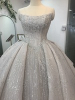 Pabrikan OEM Gaun Pengantin Berkualitas Tinggi Grosir Desain Ball Gown Renda Bunga Ekor Panjang Tambah Manik-Manik Buatan Tangan TNBPno21