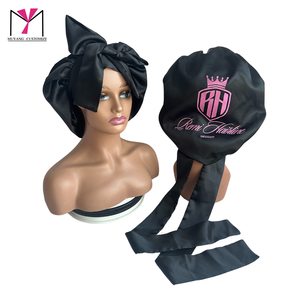 Sac en satin de soie avec logo personnalisé, disponible en plusieurs couleurs, bonnet rond en satin - Product Image 5