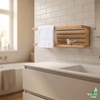 Étagère porte-serviettes murale en bambou naturel, cadre à lattes creuses, style minimaliste neutre, séchage rapide des serviettes de bain