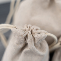 Petit sac cadeau en jute avec cordon de serrage, pochette en toile de jute pour bijoux et savons, sac d'emballage en chanvre en vrac pour présentation