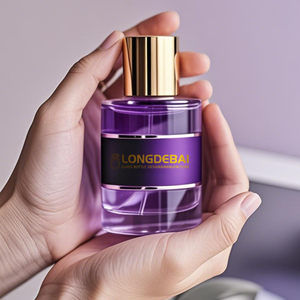 Botella de spray de perfume con forma de cilindro de crimpado negro personalizado 30ml 50ml botella de perfume de vidrio vacía de lujo con tapa dorada - Product Image 5