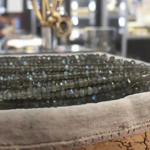 Prix de gros usine Perles de pierres précieuses en labradorite facettée 100 % naturelle de 3 mm Alif International - Product Image 3