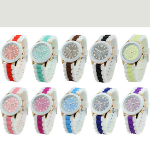 Orologio da <span class=keywords><strong>donna</strong></span> 12 colori nuovo arrivo, <span class=keywords><strong>orologi</strong></span> classici in gelatina di Silicone ginevra per <span class=keywords><strong>donna</strong></span> e uomo - Product Image 2
