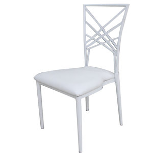 Chaises de jardin empilables en acier inoxydable blanc classique antique doré empilables légeres pour mariage - Product Image 1
