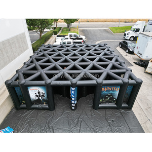 Nouveau design de labyrinthe gonflable de Noël en forme de pain d'épices, portable pour l'extérieur, labyrinthe gonflable amusant, <span class=keywords><strong>jeux</strong></span> sportifs - Product Image 5