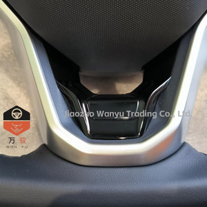 Volant en fibre de carbone et cuir avec affichage LED pour Volkswagen <span class=keywords><strong>Golf</strong></span> 4-8 GTI <span class=keywords><strong>GTR</strong></span> 2006-2022 - Product Image 3
