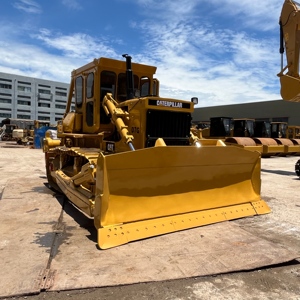 รถดันดิน Caterpillar D7G มือสองคุณภาพดี ปี 2023 สภาพดี อะไหล่สำคัญ มอเตอร์ ปั๊ม เครื่องยนต์ เกียร์บ็อกซ์ ขนาด 4.2 เมตร - Product Image 1