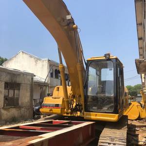 Excavatrice sur chenilles CAT 320BL à heures de fonctionnement réduites, équipement de construction hydraulique, machinerie lourde d'occasion à vendre - Product Image 4