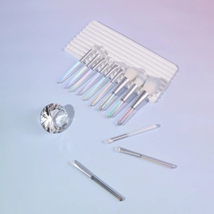 YRX 12pc Custom Logo Aluminum Ferrule Wood Handle Plastic Handmade Private Label Makeup Brush Set Bag Soft Vegan Synthetic Hair - Product Image 2