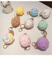 Colgante de helado de peluche colorido, bonito llavero de cono de helado simulado, decoración para bolso y pequeño regalo