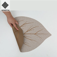 Table de restaurant à design classique, motif matelassé, en forme de feuille, avec broderie artisanale