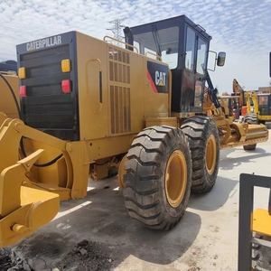 Niveleuse de moteur Cat 140G à efficacité supérieure avec moteur Cummins Puissance de précision inégalée pour les travaux exigeants Pompe à composants de base - Product Image 3