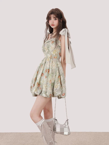 Robe mini élégante à imprimé floral avec bretelles à nœud, col épaules dénudées, coupe trapèze, ourlet bouffant, robe d'été décontractée pour soirée - Product Image 3