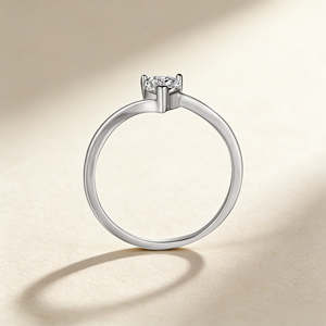 Anillo Minimalista con Corte de Corazón, Anillo de Plata de Ley con Corazón de Circonita Cúbica, Anillo de Compromiso Delicado para Mujer - Product Image 4
