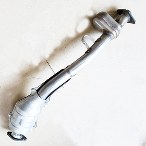 Convertidor Catalítico de Escape Euro4 Euro5 con Interior de Cerámica en Caja de Cartón para <span class=keywords><strong>Subaru</strong></span> Outback 2.5T, Tubo de Escape Medio - Product Image 5