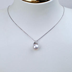 Collier de perles <span class=keywords><strong>Akoya</strong></span> Offre Spéciale Collier pendentif en or blanc 18 carats avec collier de perles d'eau de mer <span class=keywords><strong>Akoya</strong></span> japonais naturel pour mariage - Product Image 1