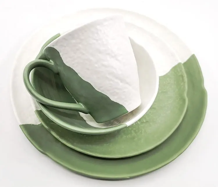 Fabrikant Goede Prijs Servies Groene En Witte Kleur Plaat Kom Mok Modieuze Keramische Servies Sets