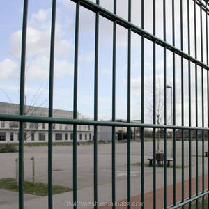 Valla Metálica de Jardín de Estilo Alemán de 2.1 <span class=keywords><strong>Metros</strong></span> de Altura, Doble Alambre Horizontal 2D - Product Image 5