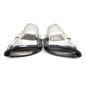 Tuyau d'échappement Mercedes-Benz W212 à trou unique en acier inoxydable noir brillant modèle 2014-2016 - Product Image 2