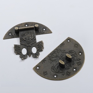 Serrure de meuble rétro en alliage de zinc Boucle sécurisée et élégante pour accrocher des boîtes de tôle de fer dans la chambre à coucher Hôtel Villa - Product Image 4