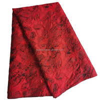 100% Polyester Designer Personnalisé Métallique Jacquard Brocart Tissu Beau Motif Floral 3D pour la Fabrication de Robes et de Sacs