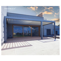 Persiennes électriques de pergola à louvre en aluminium personnalisées en gros cadre enduit de poudre-tailles personnalisées pour l'ombre de jardin